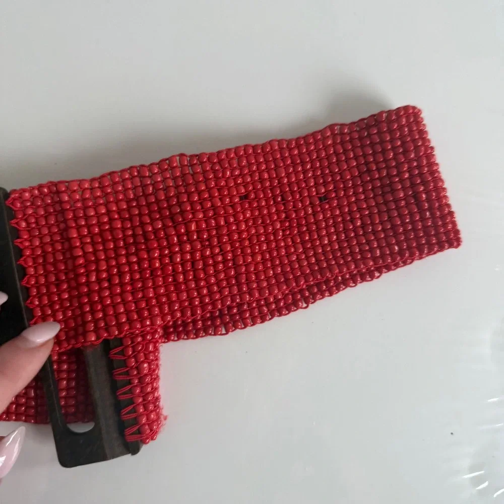 Beaded Belt with Wooden Buckle Detail‎